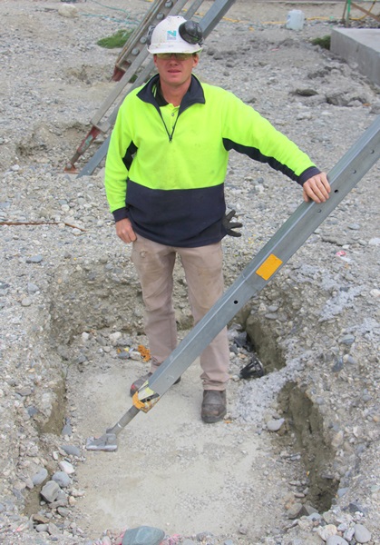 Pak'nSave Queenstown,Nick and concrete deadman